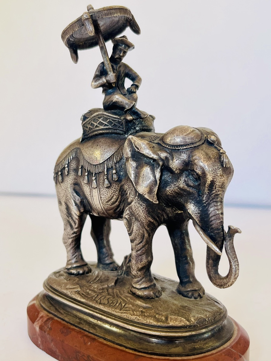 Éléphant en bronze - ARSON